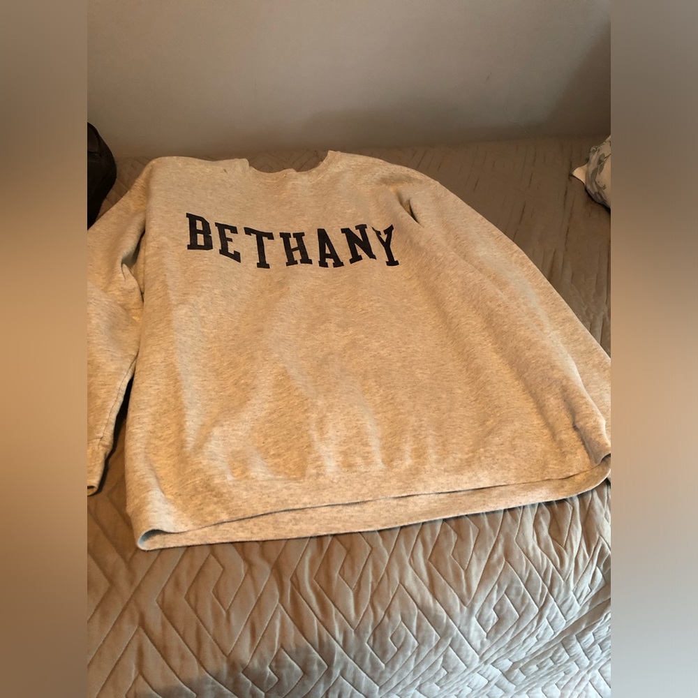 Men’s sweatshirt